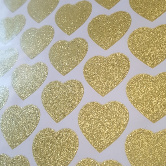 3/25$ 25 pcs Gold Heart Stickers 1" inch - Picture 3 of 4